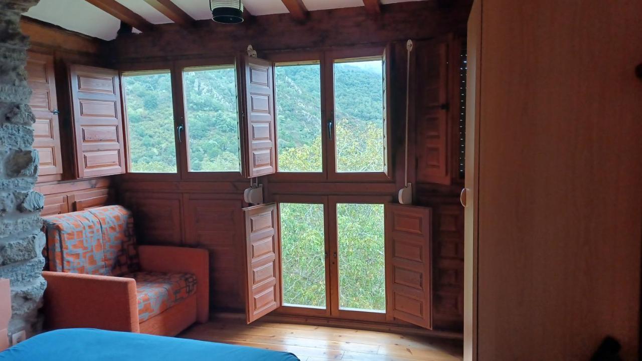 A Palleira Castro Caldelas Ngoại thất bức ảnh
